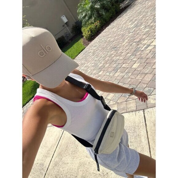 FREE PEOPLE Never Better Square Neck Bra in Hot Pink Size Small - Picture 4 of 14